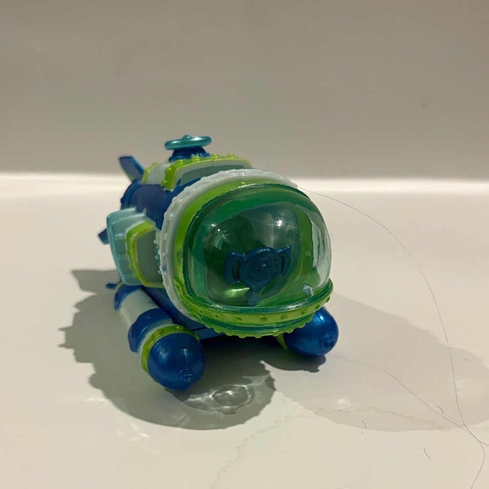 Skylanders SuperChargers Dive Bomber vehicle